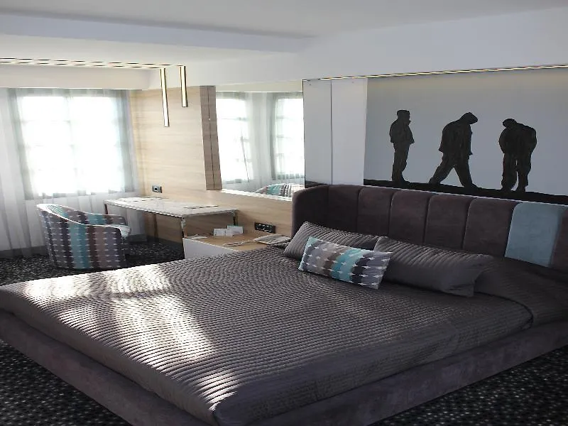 Hotel Marla Izmir 3*,